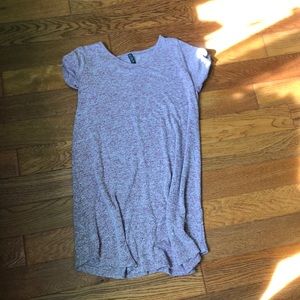 red/white tshirt dress